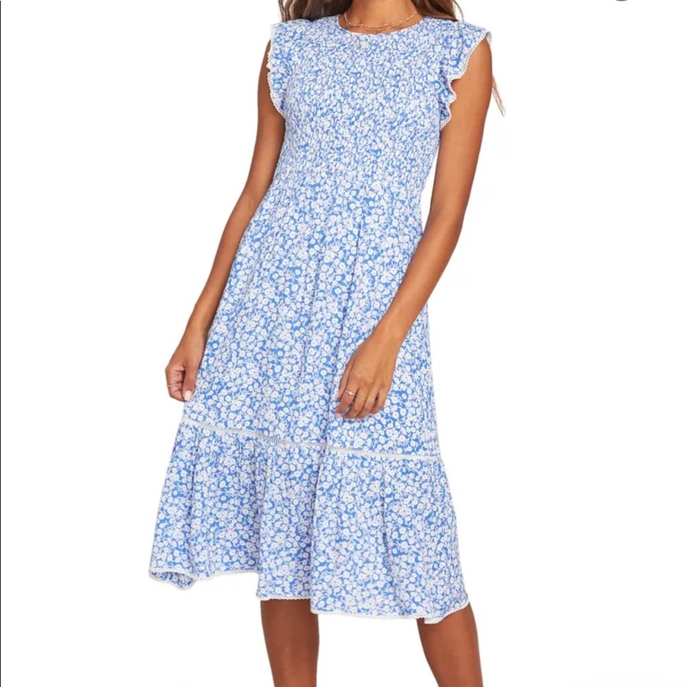 Lost & Wander blue and white floral print midi dress. Medium. New with tags.